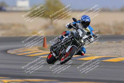 media/Dec-17-2022-SoCal Trackdays (Sat) [[224abd9271]]/Turn 15 (155pm)/